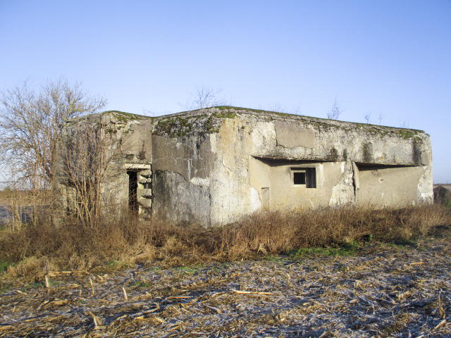 Ligne Maginot - A64 - QUATRE VENTS - (Blockhaus pour canon) - 