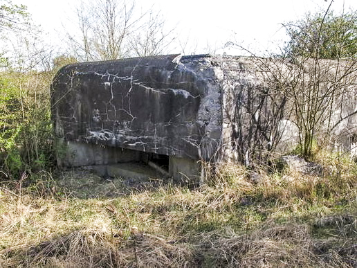 Ligne Maginot - M113N - LA BARRIERE 2 - (Blockhaus pour arme infanterie) - Le créneau mitrailleuse