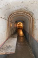 Ligne Maginot - SAINT OURS HAUT (SOH) - (Ouvrage d'artillerie) - Casernement
Galerie avec les tables rabattables