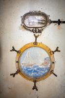 Ligne Maginot - SAINT OURS HAUT (SOH) - (Ouvrage d'artillerie) - Chambre du commandant
Peinture murale 'hublot'