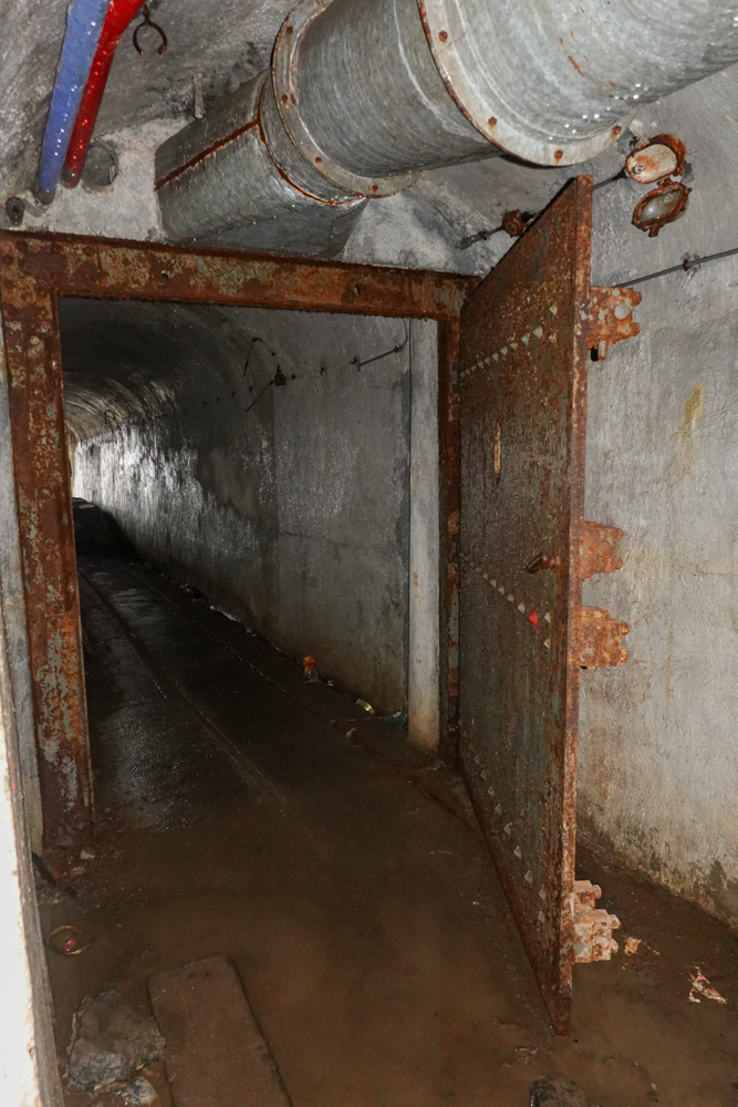 Ligne Maginot - RESTEFOND - (Ouvrage d'artillerie) - Porte blindée de l'entrée