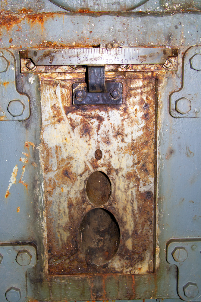 Ligne Maginot - ROCHE LA CROIX (RLC) - (Ouvrage d'artillerie) - Bloc 2
Créneau pour mortier de 50