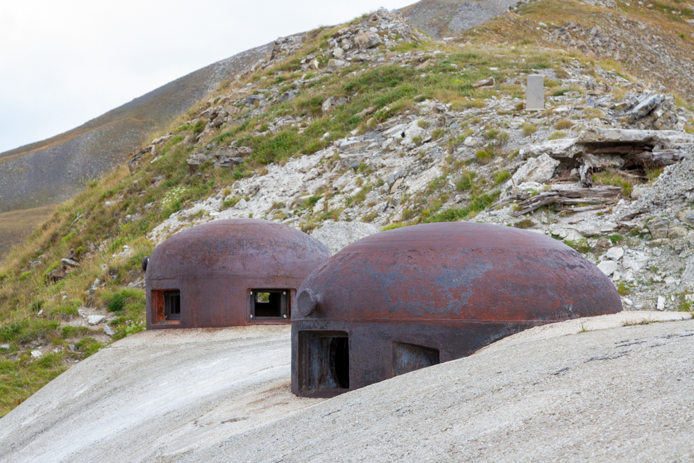 Ligne Maginot - GRANGES COMMUNES - (Ouvrage d'infanterie) - Bloc 2
Cloche JM et cloche GFM