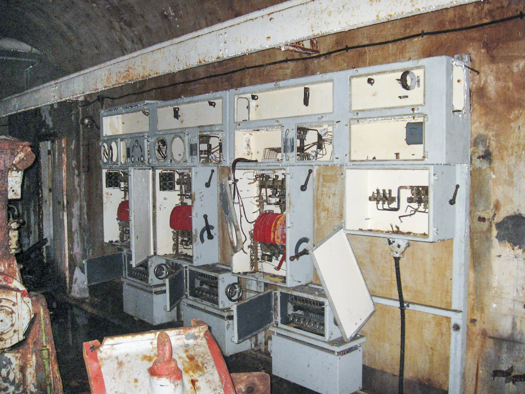 Ligne Maginot - RESTEFOND - (Ouvrage d'artillerie) - Le tableau de l'usine