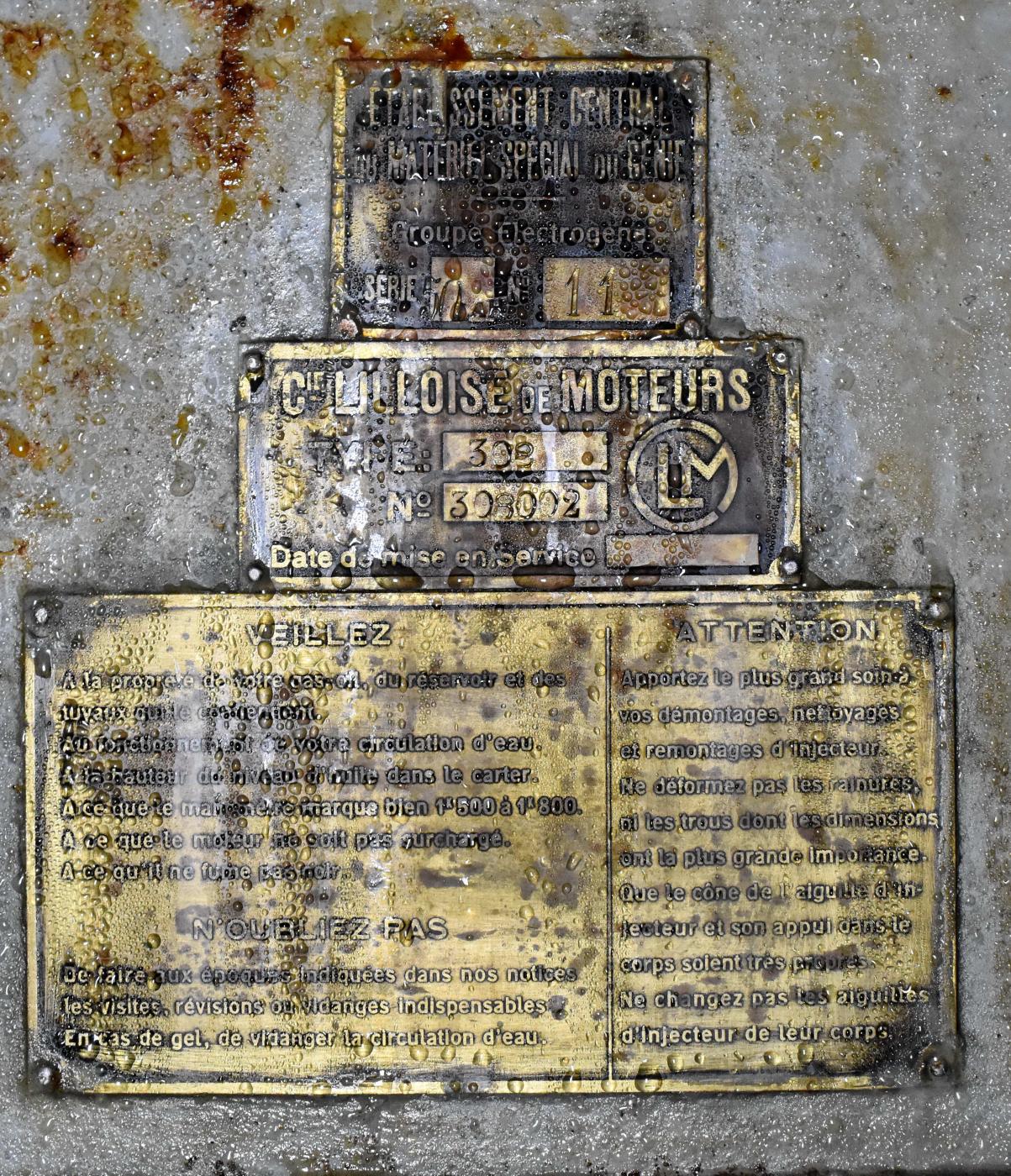 Ligne Maginot - ROCHE LA CROIX (RLC) - (Ouvrage d'artillerie) - Plaque de moteur CLM