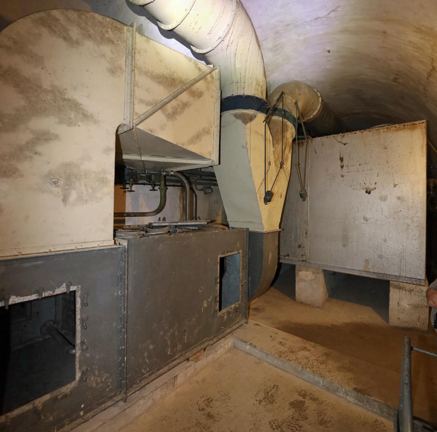 Ligne Maginot - SAINT OURS HAUT (SOH) - (Ouvrage d'artillerie) - Aéro-refroidisseur de l'ouvrage et réserves d'eau de refroidissement de l'usine