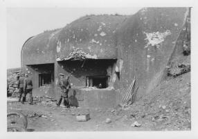 Ligne Maginot - VILLY EST - (Casemate d'artillerie) - 