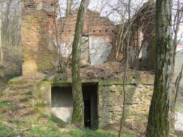 Ligne Maginot - LIEDERSCHIEDT - MAISON FORTE - (Blockhaus pour arme infanterie) - Le blockhaus surmonté de la maison pour le logement de la troupe.