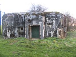 Ligne Maginot - B488 - CIMETIÈRE DE CURGIES - (Blockhaus pour canon) - 