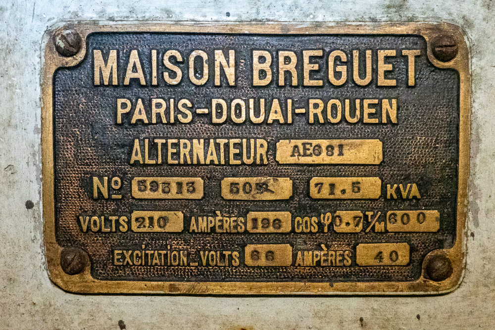 Ligne Maginot - SAINT OURS HAUT (SOH) - (Ouvrage d'artillerie) - Usine électrique
Plaque d'alternateur Bréguet