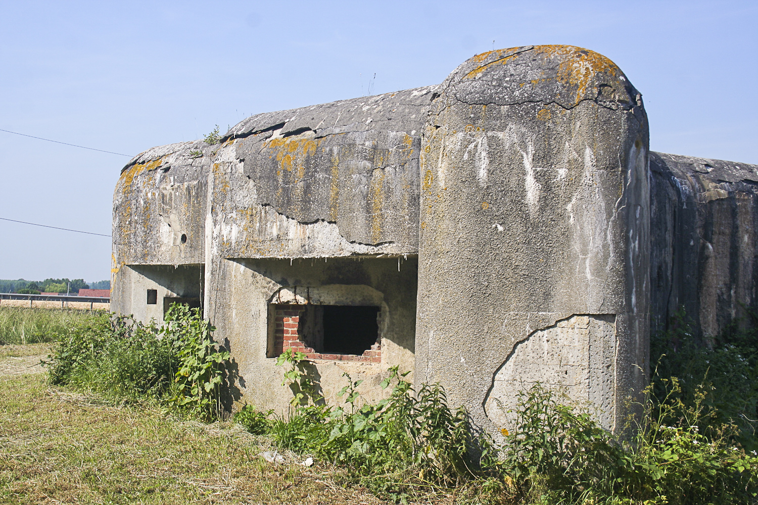 Ligne Maginot - LA CRASCOTTE OUEST - (Blockhaus lourd type STG / STG-FCR - Double) - Créneau pour canon