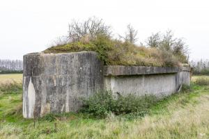 Ligne Maginot - C17 - GOMMEGNIES EST - (Casemate d'infanterie) - Le talus a été retiré