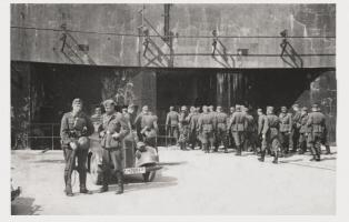 Ligne Maginot - ANZELING - A25 - (Ouvrage d'artillerie) - Photo d'époque de l'EM, prise probablement lors du transfert de l'ouvrage aux Allemands