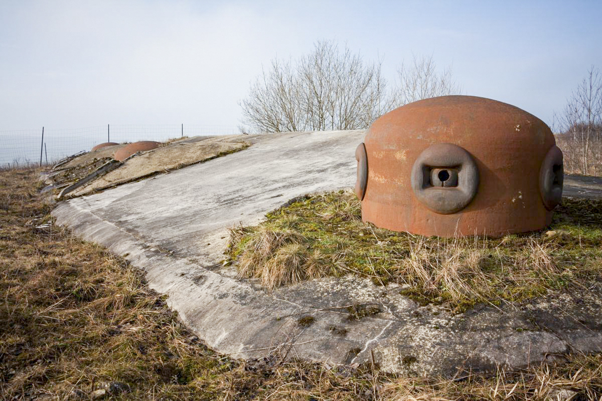 Ligne Maginot - BAMBIDERSTROFF SUD - C71 - (Casemate d'infanterie) - La cloche GFM et les deux cloches JM