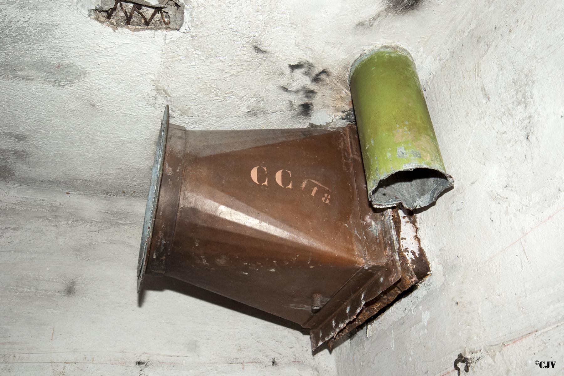 Ligne Maginot - CREVECOEUR - (Casemate d'infanterie - double) - Reste du ventilation