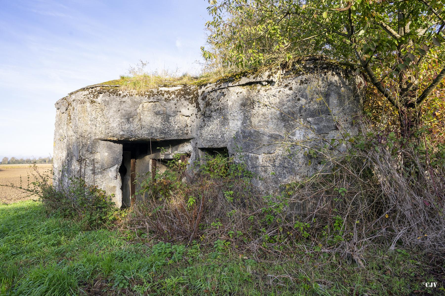 Ligne Maginot - B559 - LA BELLE-HOTESSE - (Blockhaus pour canon) - L'entrée