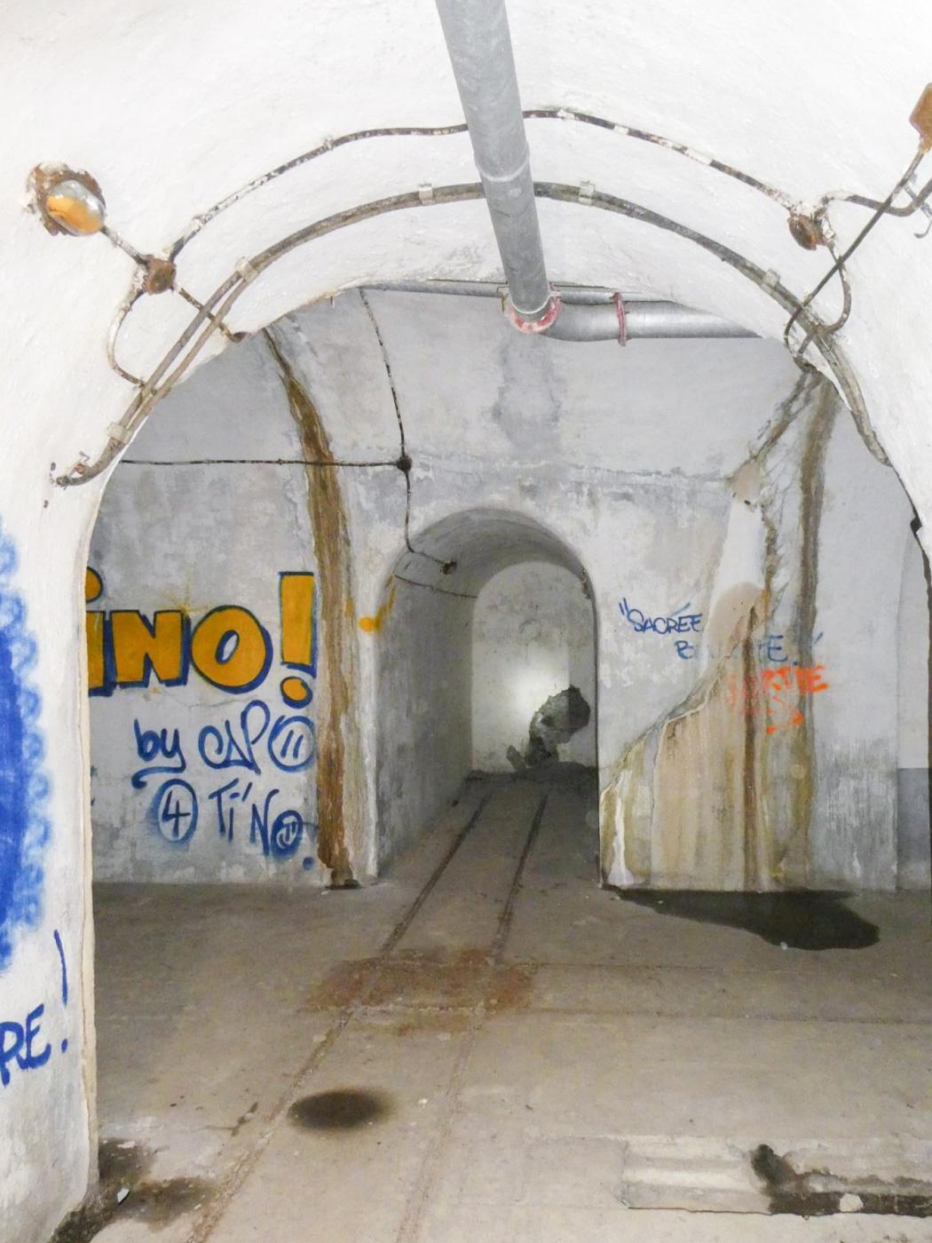 Ligne Maginot - FLAUT - (Ouvrage d'artillerie) - Bloc 3
Etage intermédiaire
garage des wagonnets