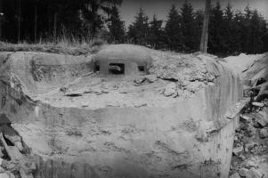 Ligne Maginot - WINDSTEIN - (Casemate d'infanterie - double) - Vue en 1940 de la cloche JM Ouest