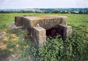 Ligne Maginot - B707 - FERME DURAND - (Observatoire d'artillerie) - Vue arrière, entrée de l'observatoire