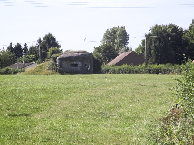 Ligne Maginot - B671 - LE NOISIER - (Blockhaus pour canon) - Blockhaus situé dans son environnement.