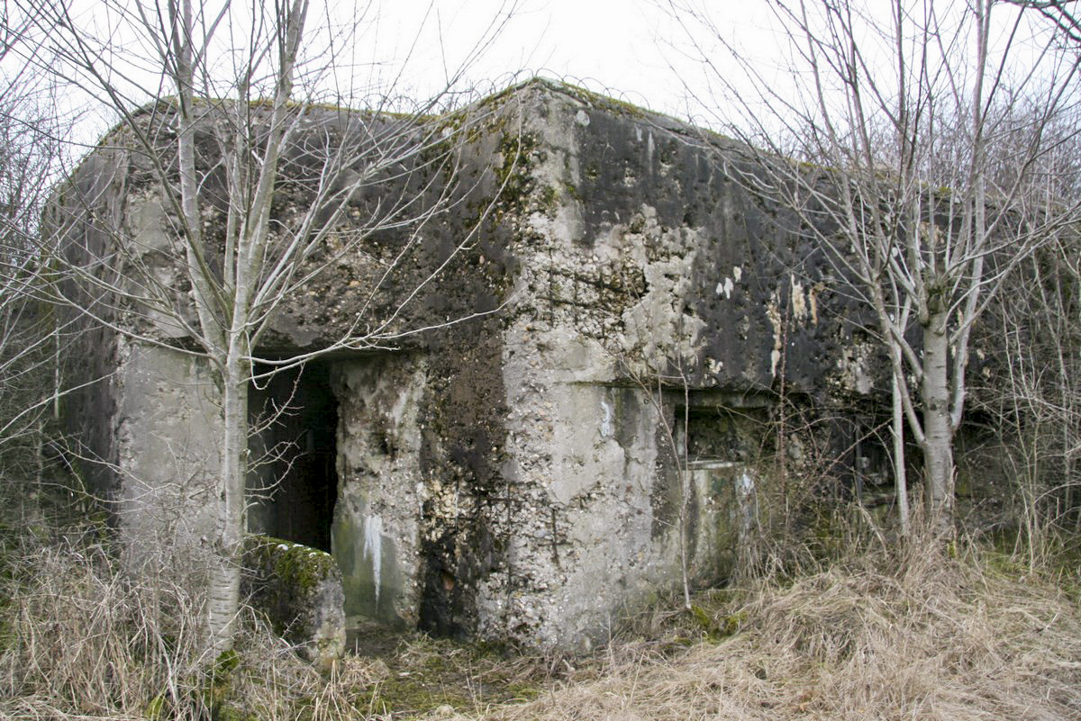 Ligne Maginot - BB24 - (Blockhaus pour canon) - 