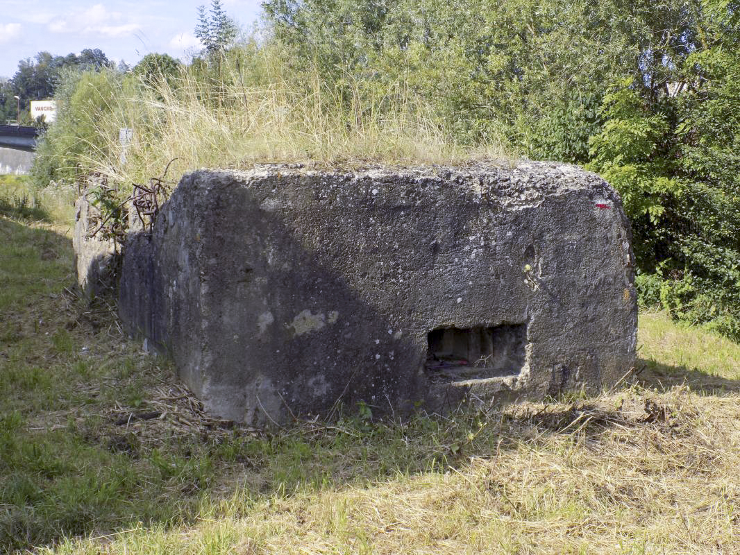 Ligne Maginot - RUE DES ECOLES - (Blockhaus pour arme infanterie) - Face droite