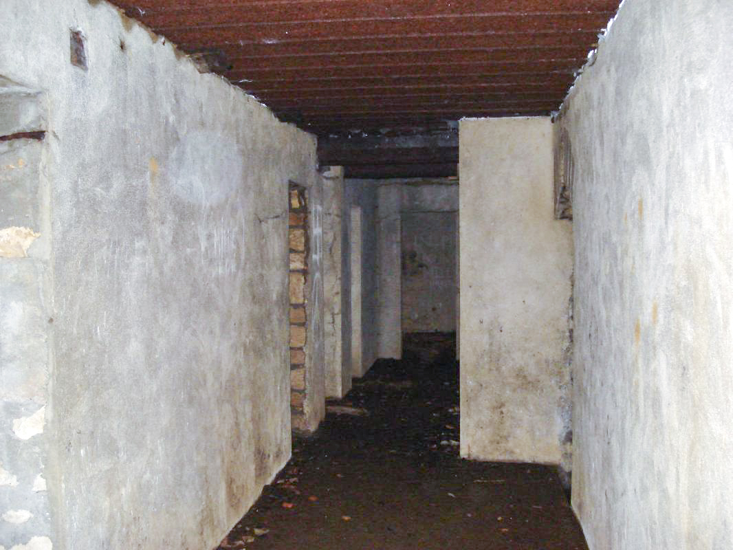 Ligne Maginot - FOND DAGOT (55° DI) - (PC de Secteur) - Couloir principal