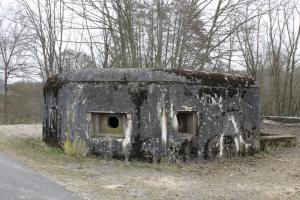 Ligne Maginot - BARRAGE 4 - (Blockhaus pour arme infanterie) - Façade  Ouest