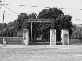 Ligne Maginot - ACHEN - (Camp de sureté) - L'entrée principale
Le fronton a été rajouté sur la photo
