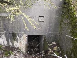 Ligne Maginot - BB25 - HEIMSTOCK EST 6 - MARCELLE - (Blockhaus pour arme infanterie) - L'entrée avec encore sa porte blindée.