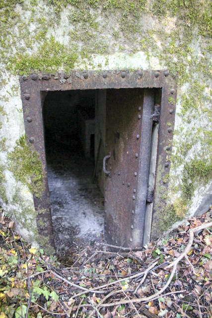 Ligne Maginot - SCHLOSSWALD 4 - (Blockhaus pour arme infanterie) - L'entrée