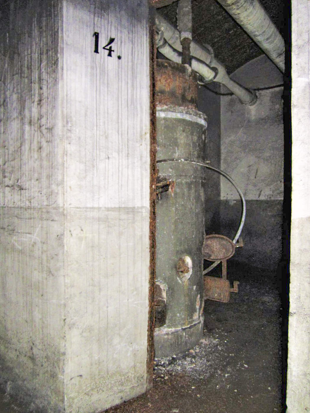 Ligne Maginot - SAUER - (Abri) - Entrée du local de la chaudière