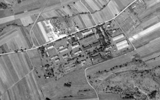 Ligne Maginot - VECKRING - (Camp de sureté) - Vue aérienne du camp
On distingue bien le camp suivi de la poudrière puis le dépôt d'explosifs.