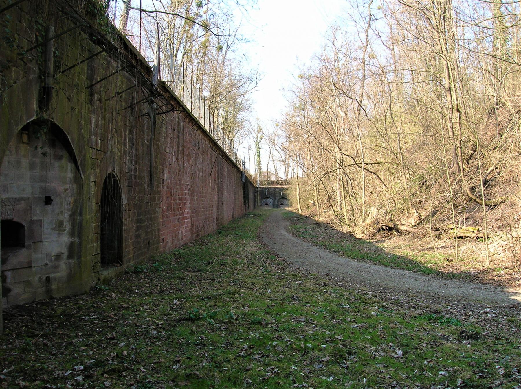 Ligne Maginot - JOFFRE-LEFEBVRE - (Position d'artillerie préparée) - Fossé du front de tête