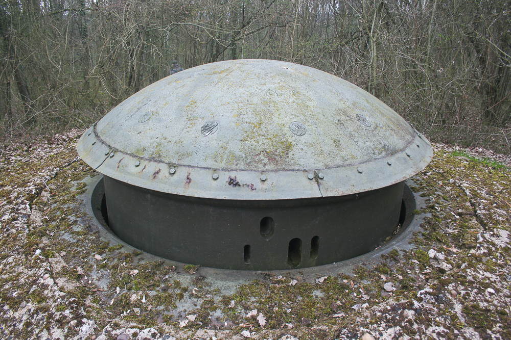 Ligne Maginot - GALGENBERG - A15 - (Ouvrage d'artillerie) - Bloc 3
Tourelle mitrailleuse en batterie