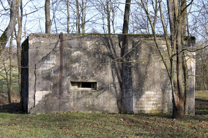 Ligne Maginot - VAL D'ACHEN 2 - (Blockhaus pour arme infanterie) - Créneau FM
