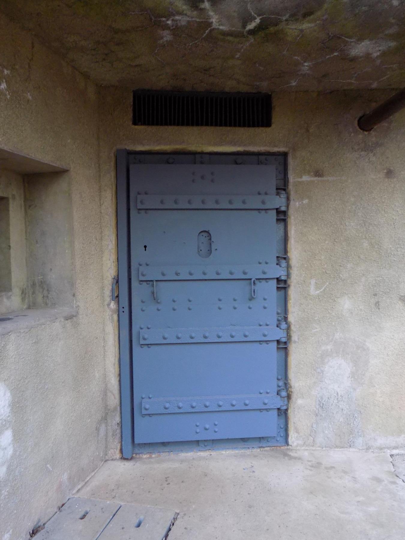 Ligne Maginot - KINDELBERG (QUARTIER CAMP - III/37° RIF) - (Abri) - Porte d'entrée du coffre ouest