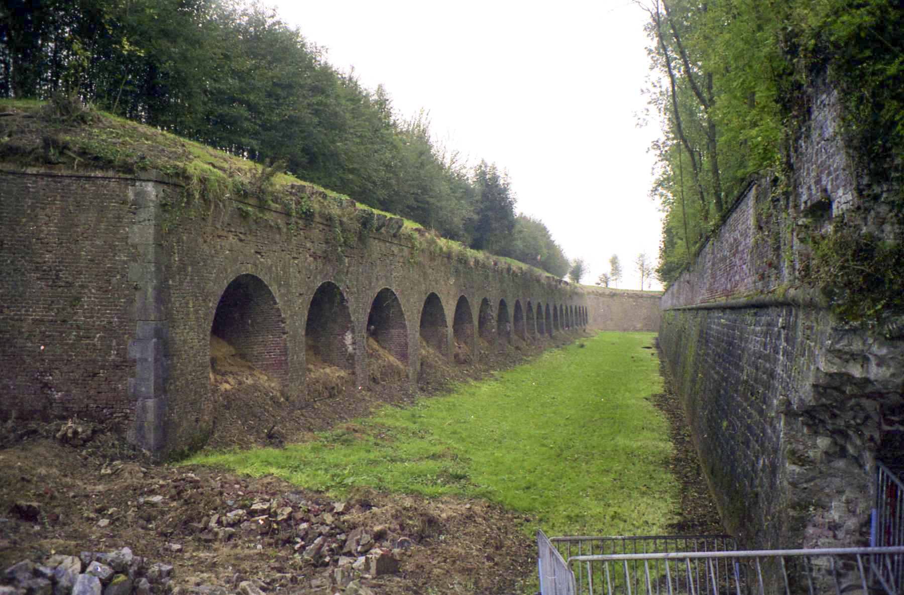 Ligne Maginot - FORT DE LEVEAU (I / 87°RIF - PC DE GUERRE) - (PC de Quartier) - Le fossé