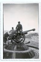 Ligne Maginot - Sous-Lieutenant Henri Thouément - citadelle de Rachaya , canon de 75 mm tout azimut