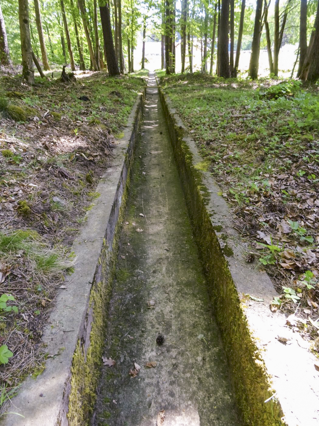 Ligne Maginot - KINDELBERG (QUARTIER CAMP - III/37° RIF) - (Abri) - L'égout