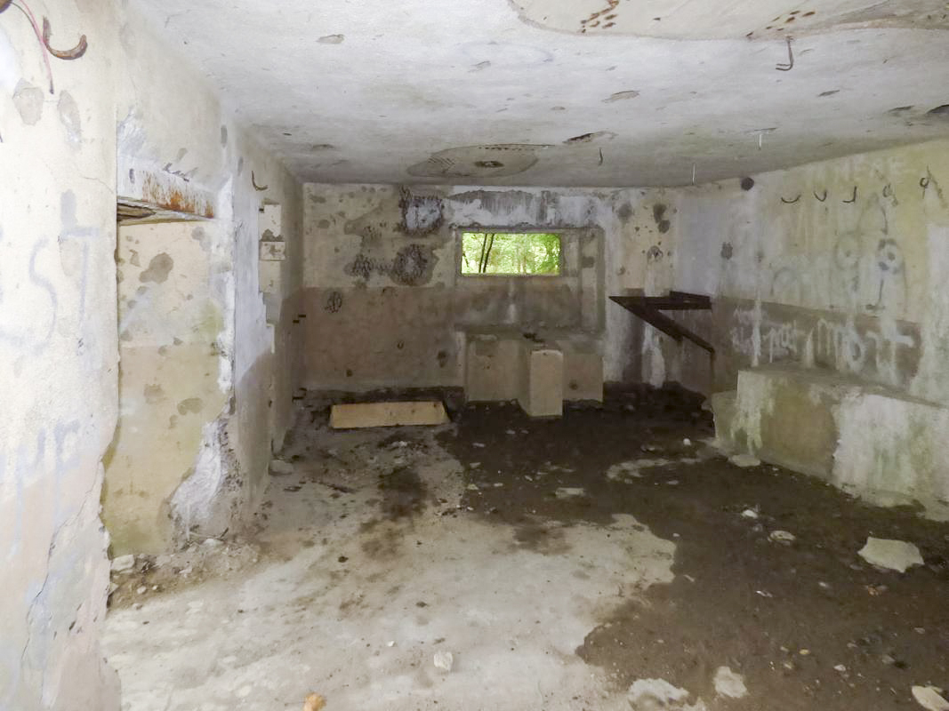 Ligne Maginot - B818 - LA TAILLE LAMBEAUX - (Blockhaus pour canon) - La chambre de tir du flanquement gauche
