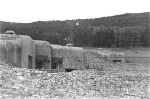 Ligne Maginot - HOCHWALD - (Ouvrage d'artillerie) - Le bloc 12  - Casemate d'artillerie
Canons de 75 modèle 29
Vue après les combats