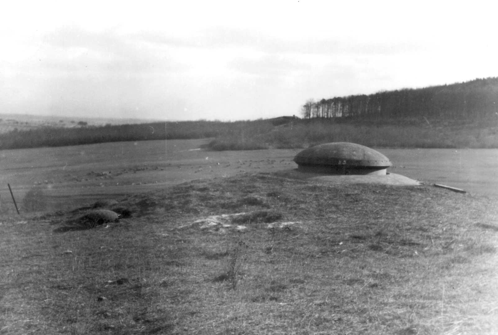 Ligne Maginot - HOCHWALD - (Ouvrage d'artillerie) - Le bloc 5
Tourelle de mitrailleuses