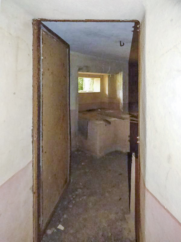 Ligne Maginot - B812 - PAR DELA L'ETANG - (Blockhaus pour canon) - 