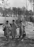 Ligne Maginot - HOCHWALD - (Ouvrage d'artillerie) - Les officiers de la tranche de travaux III
Cne Bernard - Lt Blot - Cne Bose