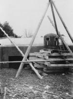 Ligne Maginot - SCHMELZBACH OUEST - (Casemate d'infanterie - Simple) - Chantier de construction (Entreprise Dietsch)
Mise en place de la cloche GFM type A