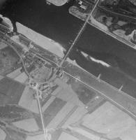 Ligne Maginot - 31/1 - PONT DE BATEAUX DE NEUF BRISACH - (Casemate d'infanterie - Double) - Vue aérienne de 1933 
La casemate est nettement visible sur la photo