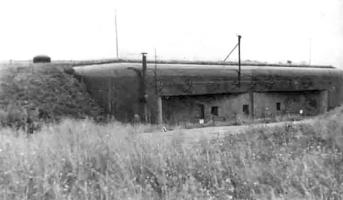 Ligne Maginot - ISING - X28 (QUARTIER FERANGE EBERSVILLER - I/164° RIF) - (Abri) - Vue dans les années 40