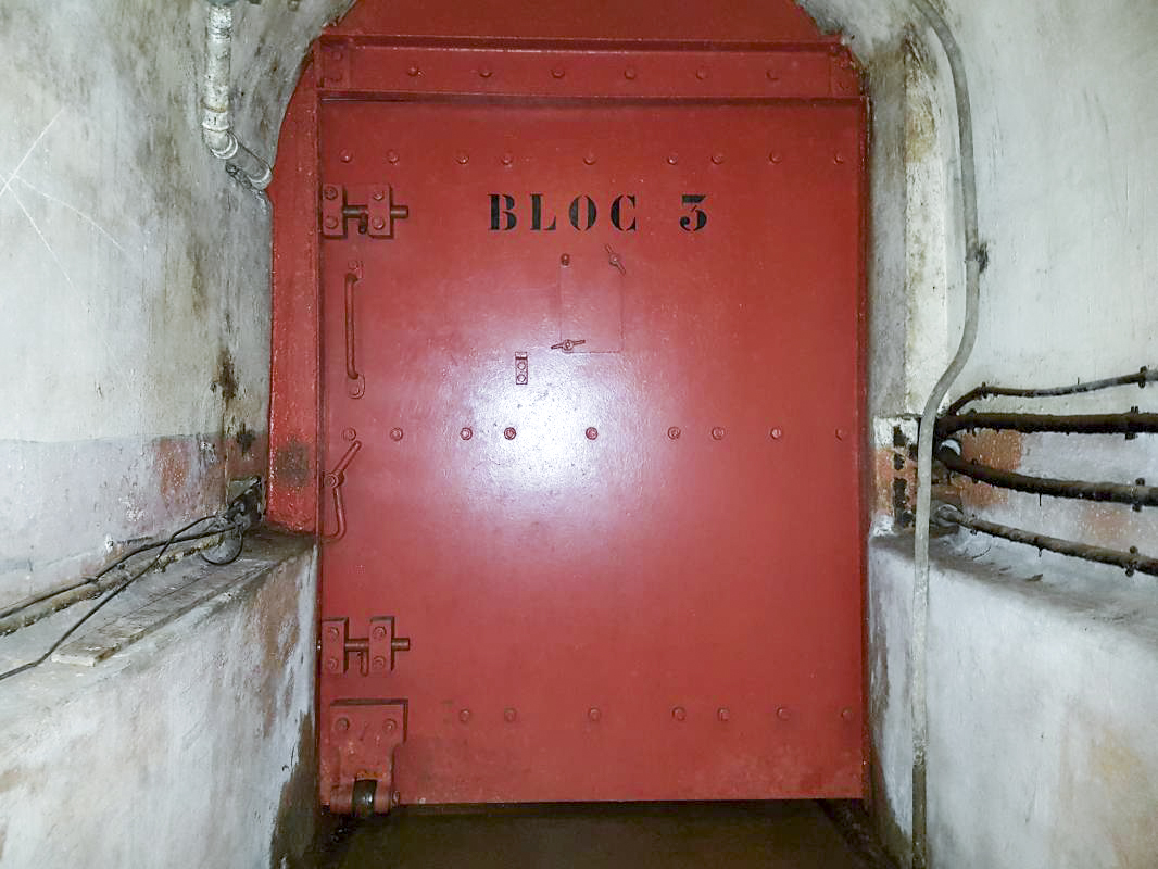 Ligne Maginot - BOUSSE - A24 - (Ouvrage d'infanterie) - Bloc 3
Porte blindée
