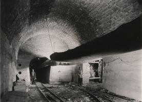 Ligne Maginot - METRICH - A17 - (Ouvrage d'artillerie) - Construction de l'ouvrage par la société La Construction Générale
Photo prise aux environs de 1932
Maçonnage des galerie 